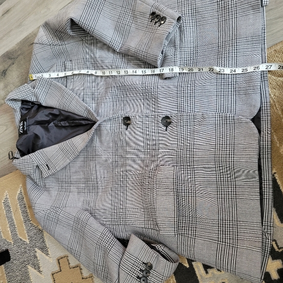 Zara Oversized Check Blazer - Picture 11 of 16